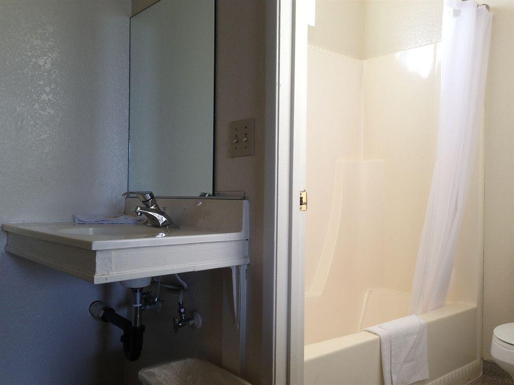 Beachway Inn Arroyo Grande Esterno foto