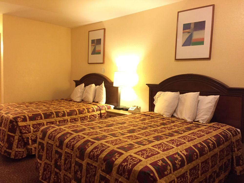 Beachway Inn Arroyo Grande Esterno foto